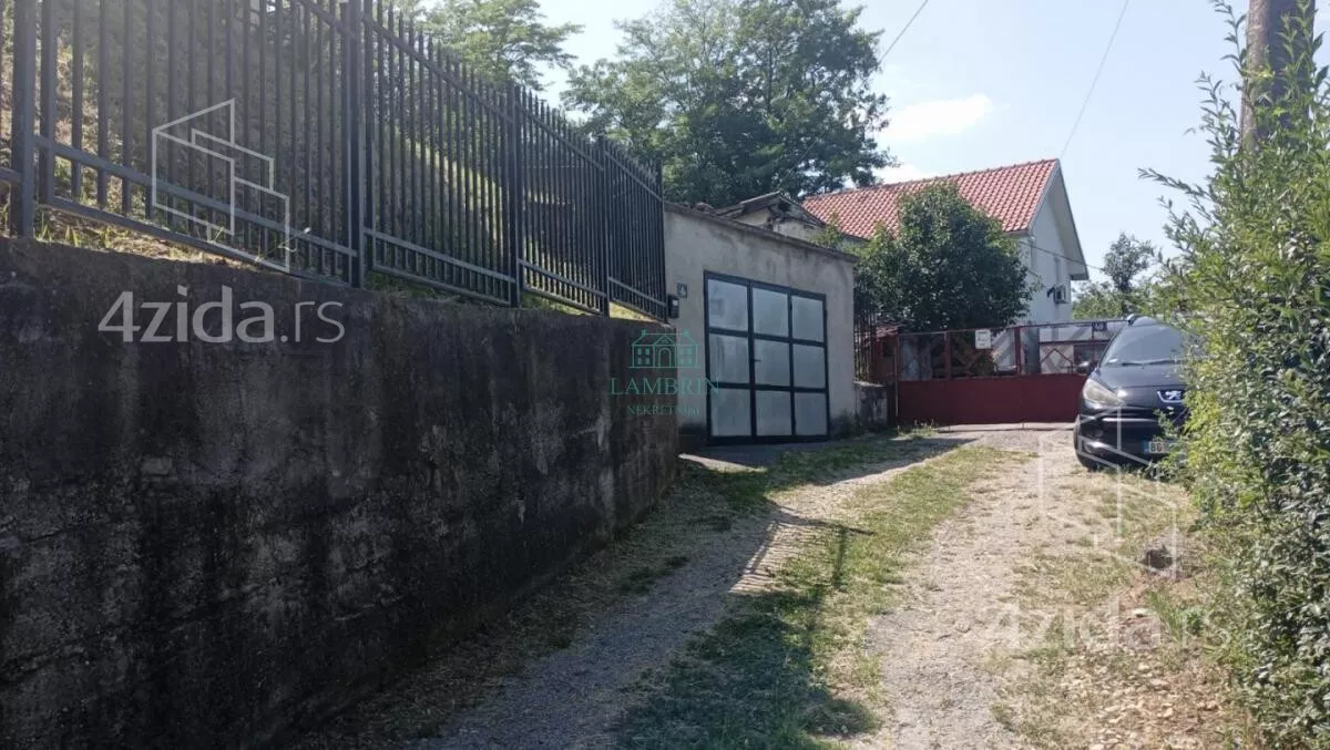 Kuća | 4zida