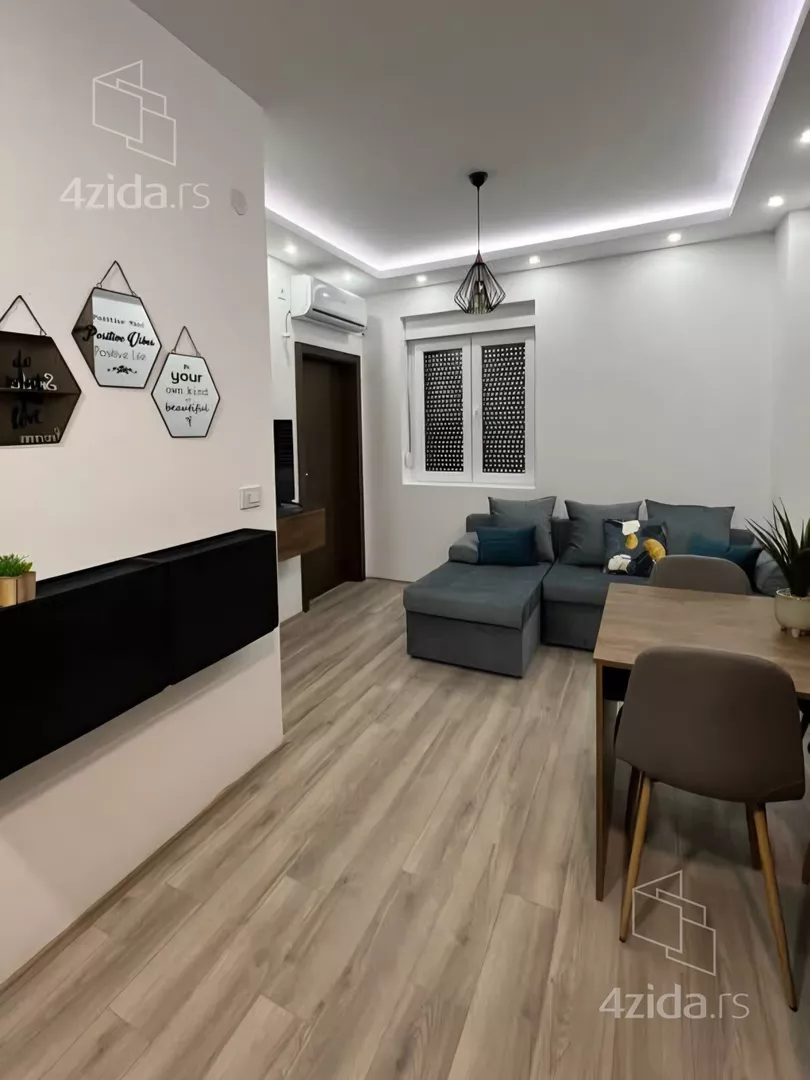 Jednosoban stan | 4zida