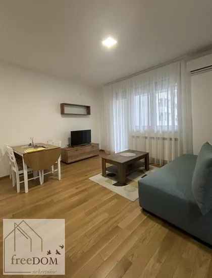 Novi Sad - Centar | 4zida.rs