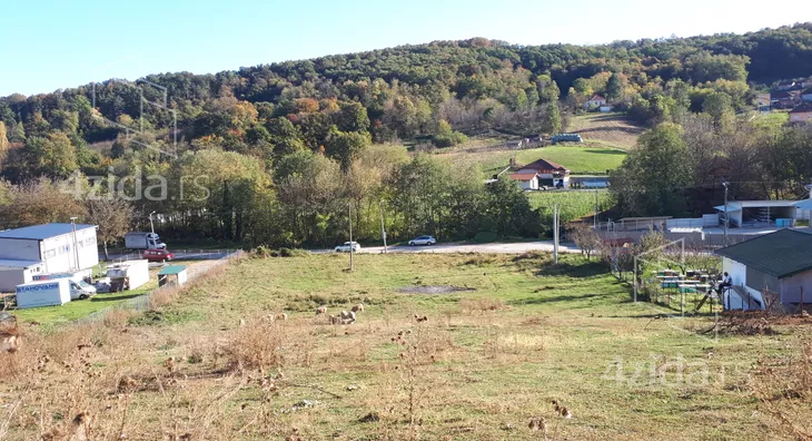 Građevinsko zemljište | 4zida