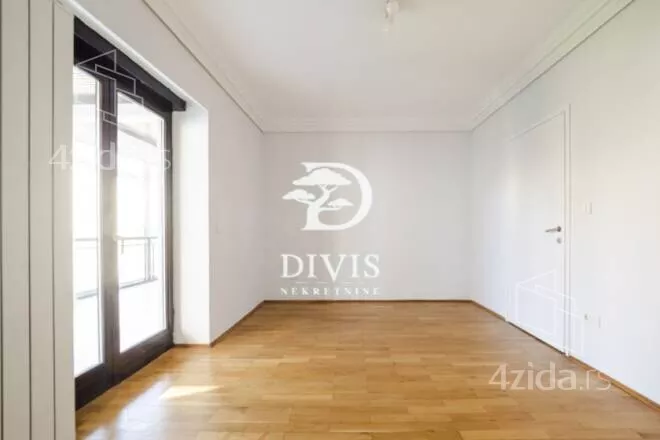 5-etažna kuća | 4zida