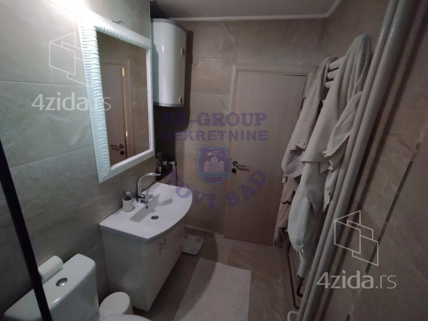 Troiposoban stan | 4zida