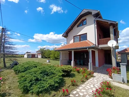 Pocerski Pričinović | 4zida.rs
