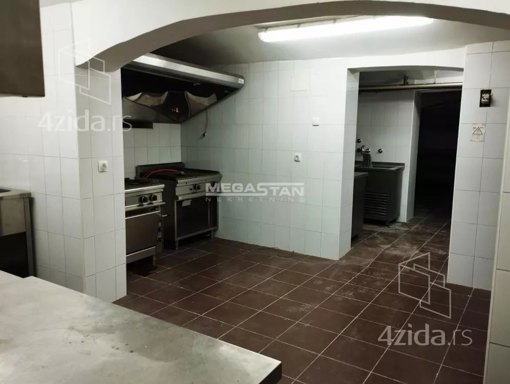 Ugostiteljski objekat | 4zida