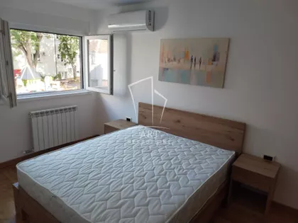 Krfska | 4zida.rs