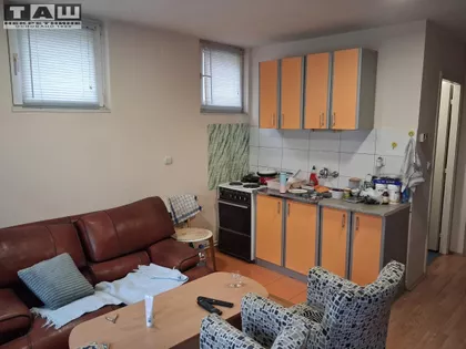 Vašarište | 4zida.rs