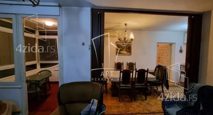 Dvoiposoban stan | 4zida