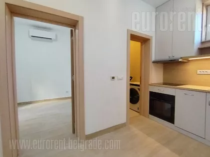 CENTAR | 4zida.rs