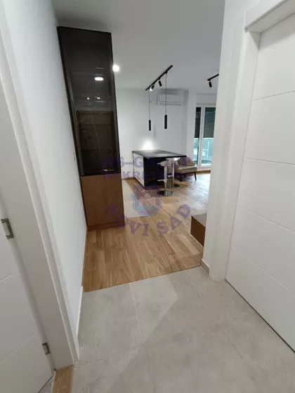 Bulevar Patrijarha Pavla (Somborski Bulevar) | 4zida.rs