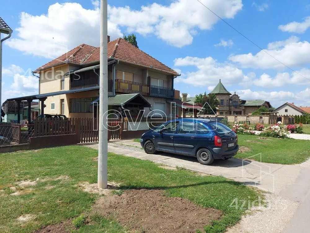 Kuća | 4zida