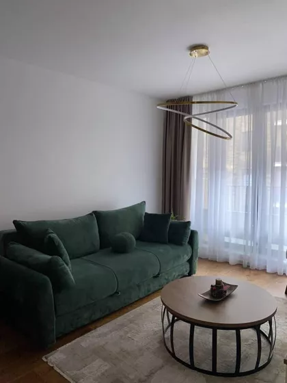 Mirka Milojkovića 24 | 4zida.rs