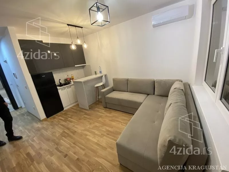 Garsonjera | 4zida