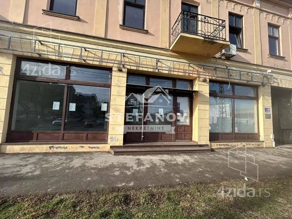 Poslovni prostor | 4zida