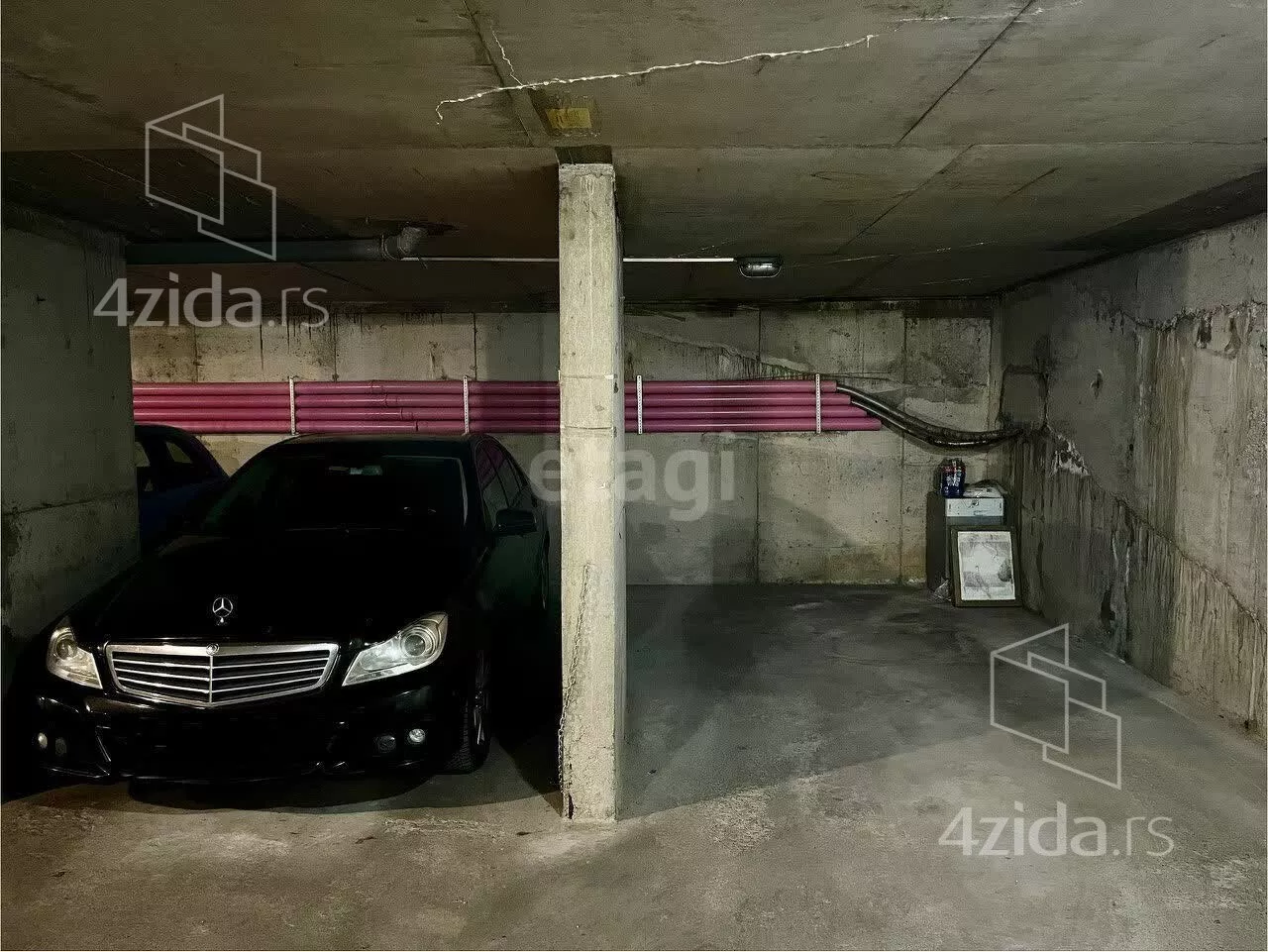Garaža | 4zida