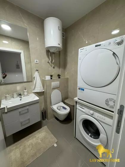 JANKA ČMELIKA | 4zida.rs