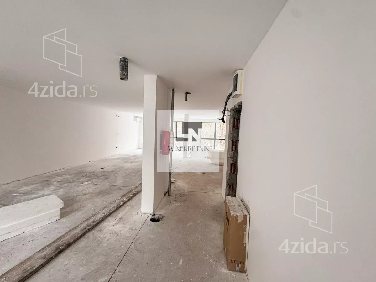 Lokal | 4zida