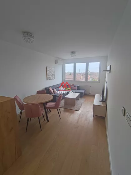 Heroja Pinkija | 4zida.rs