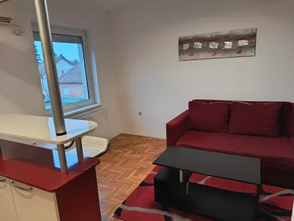 Brigadira Ristića | 4zida.rs