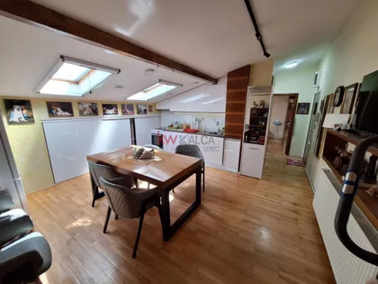 Dom Zdravlja | 4zida.rs