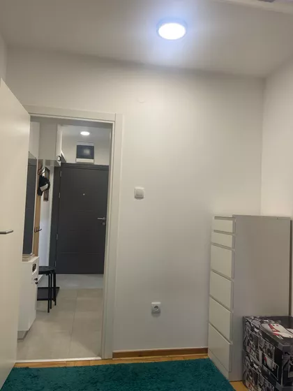 Marine Veličković 21 | 4zida.rs