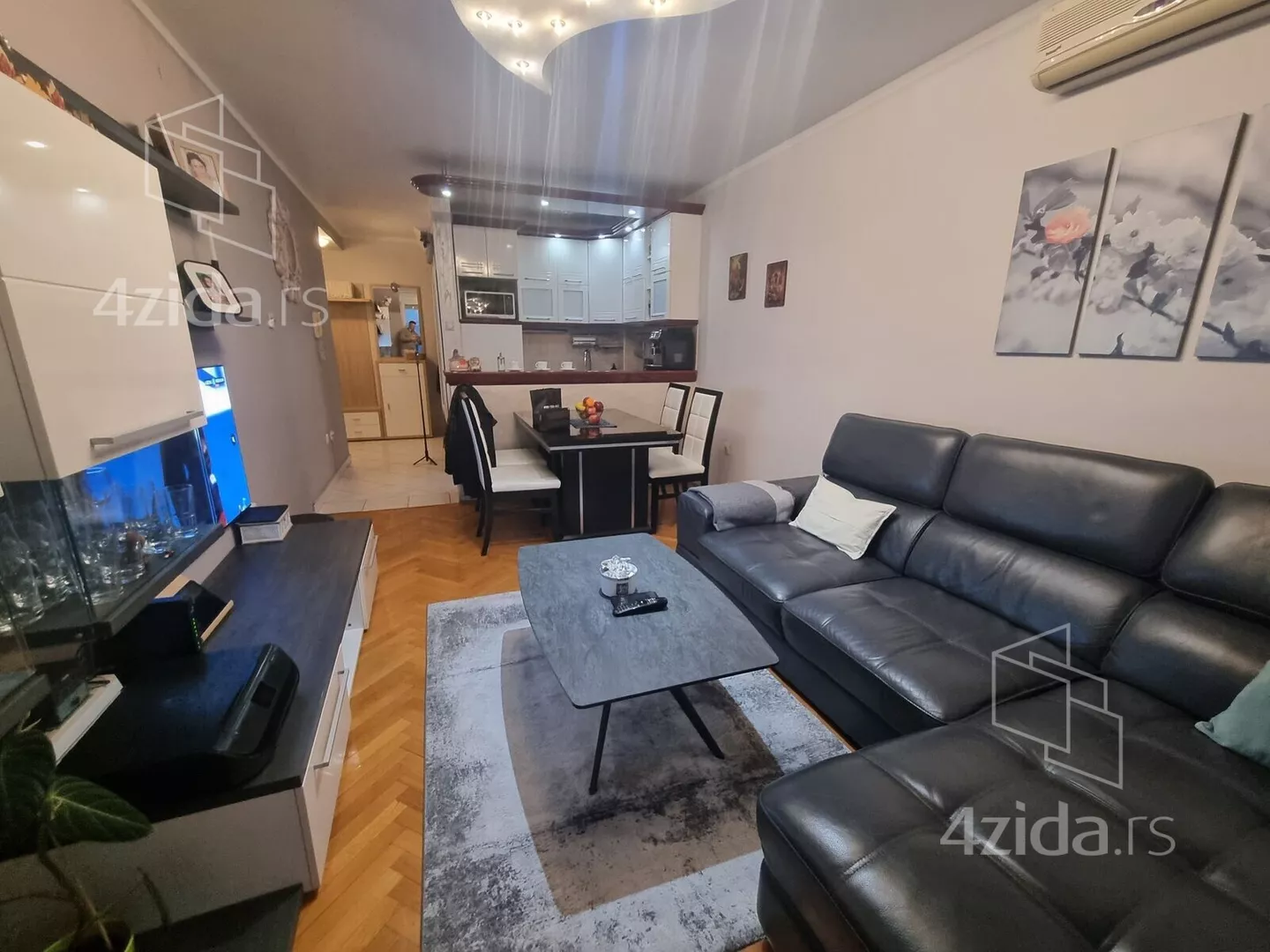 Troiposoban stan | 4zida