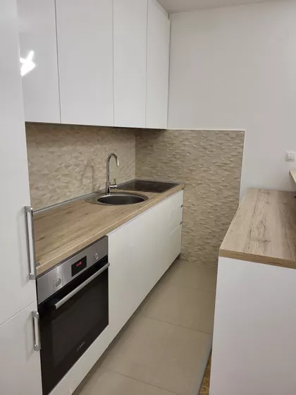 Heroja Pinkija 33 | 4zida.rs