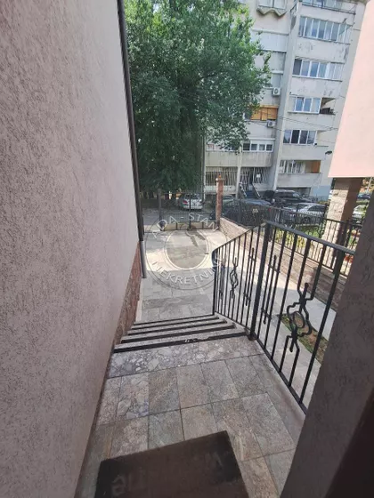 Banovo Brdo | 4zida.rs