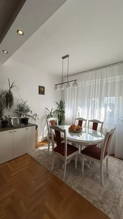 Novo Naselje | 4zida.rs