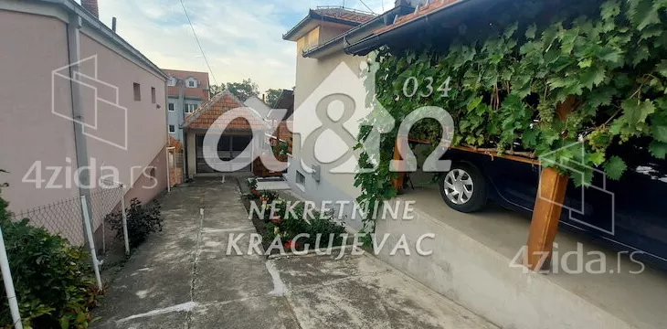 4-etažna kuća | 4zida