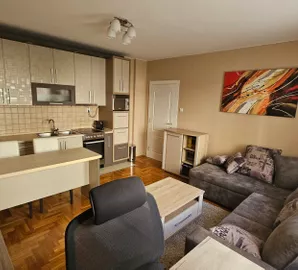 Podbara, Gradske lokacije, Novi Sad, 1.5 stan | 4zida.rs