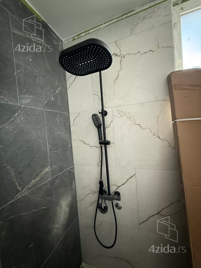 Šestosoban stan | 4zida