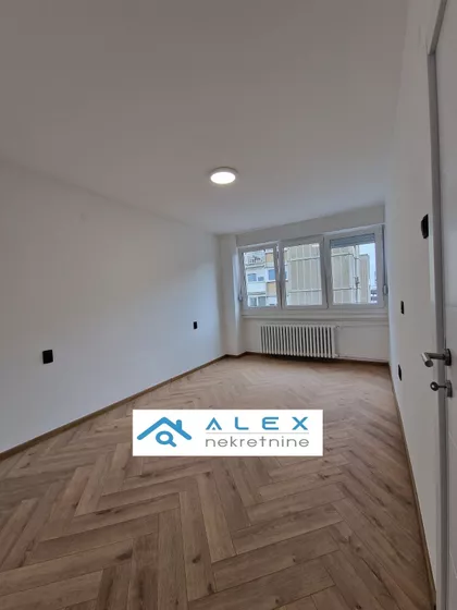 Braće Jovandić | 4zida.rs