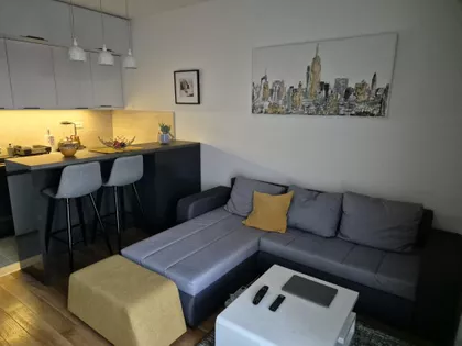 Tadije Sondermajera | 4zida.rs