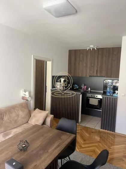 Bulevar Oslobođenja | 4zida.rs