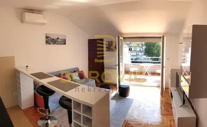 Učiteljsko Naselje | 4zida.rs