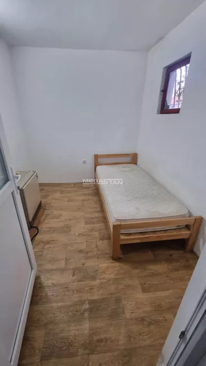 Bože Baucala | 4zida.rs