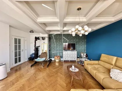 Ustanička | 4zida.rs