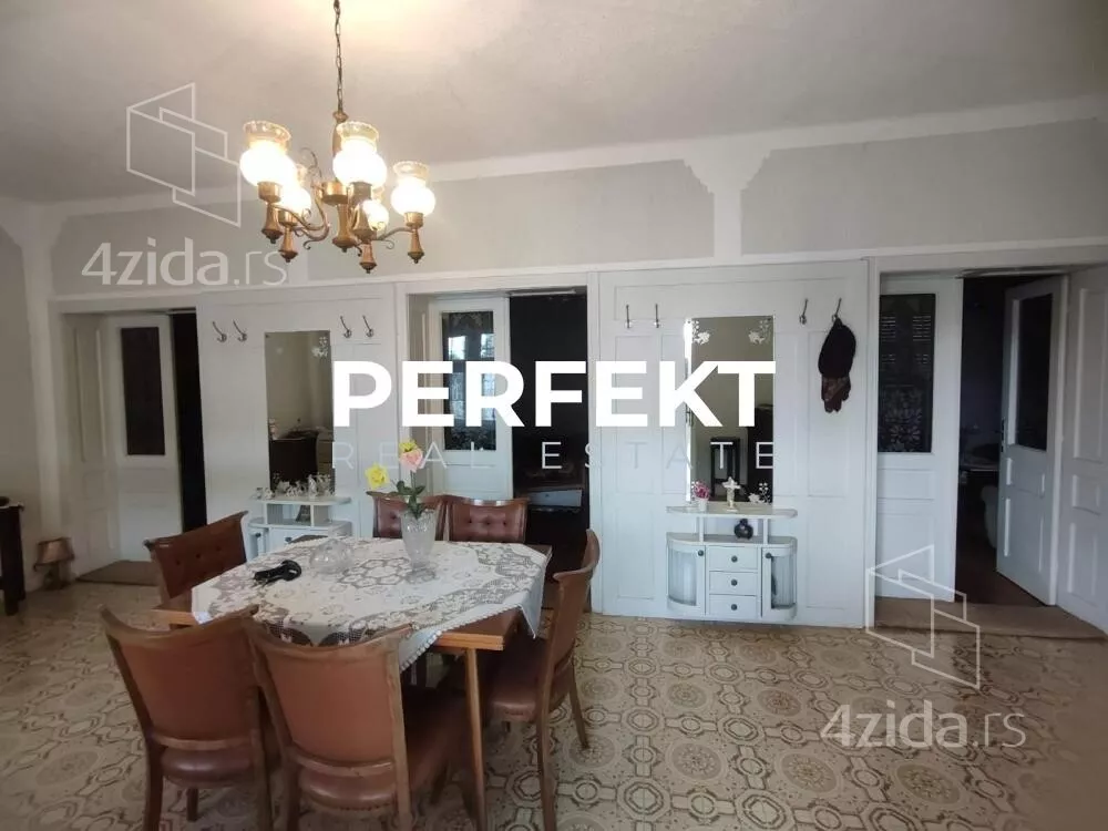 Kuća | 4zida