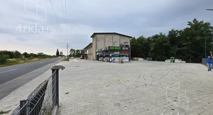 Poslovni prostor | 4zida