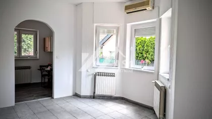 Pere Popadića | 4zida.rs