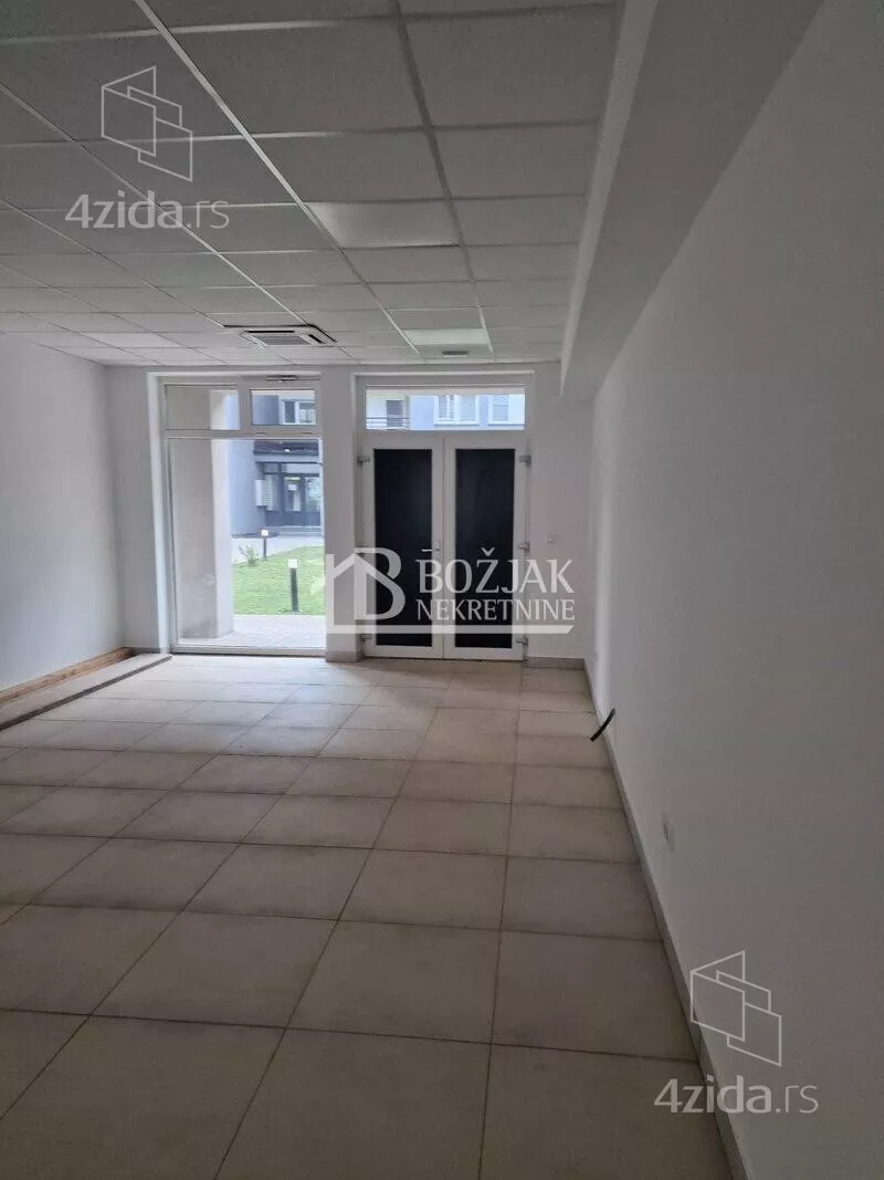 Poslovni prostor | 4zida