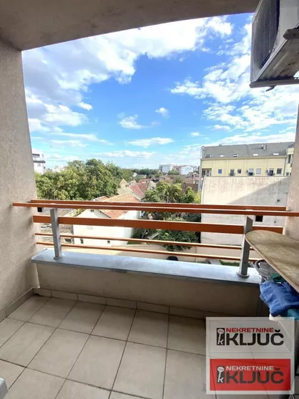 Rotkvarija | 4zida.rs