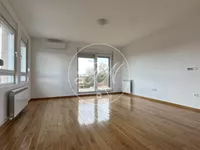 Batajnica, Zemun opština, Beograd | 4zida.rs