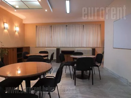 KNEZ MIHAILOVA | 4zida.rs