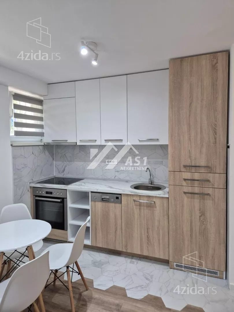 Garsonjera | 4zida