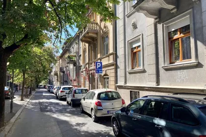 Akademska (Veselina Masleše) | 4zida.rs