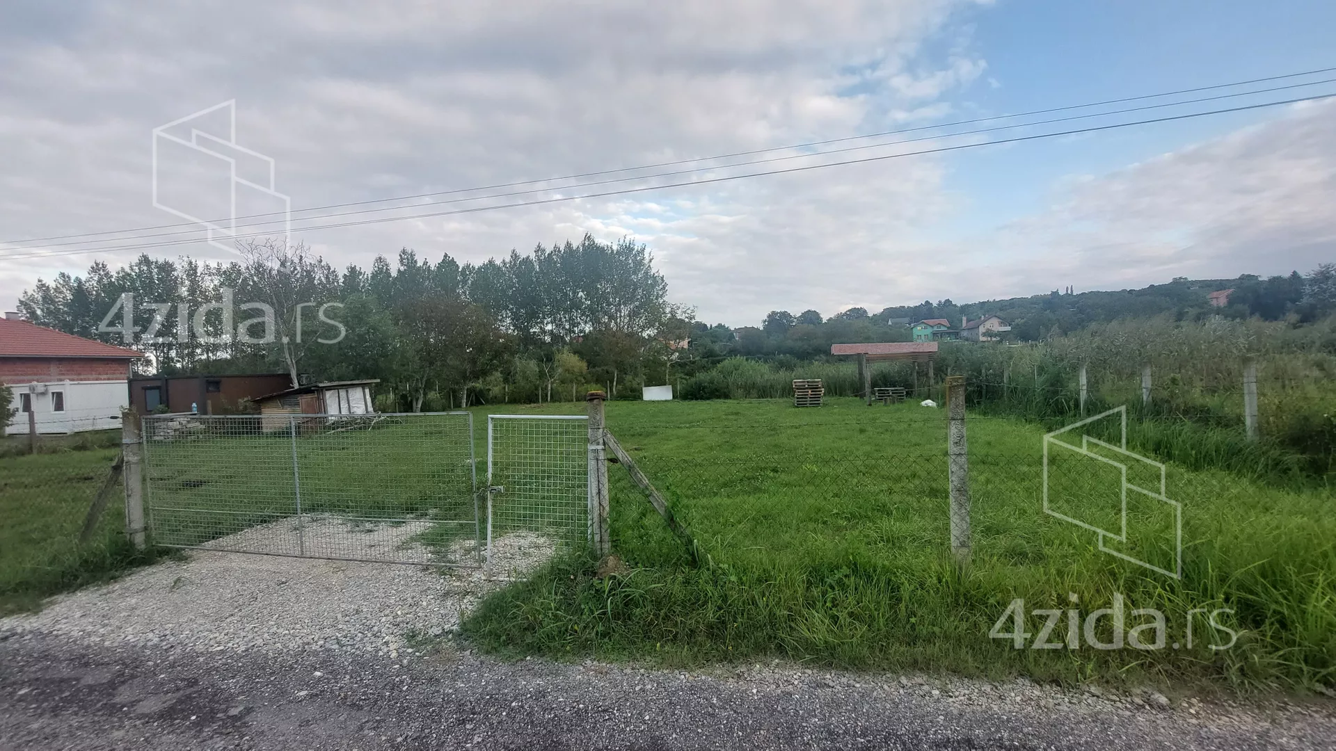 Građevinsko zemljište | 4zida
