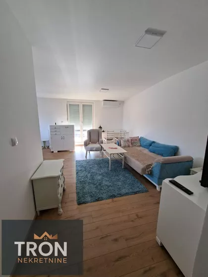 Gradske lokacije | 4zida.rs