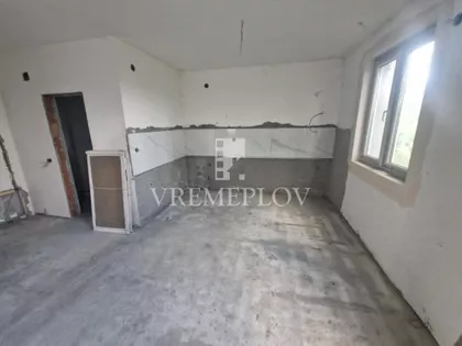 Sutjeska 2 | 4zida.rs