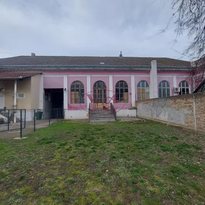 Gradske lokacije | 4zida.rs